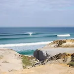 Ride Surf & Peniche 4* فيريل