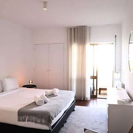 Ride Surf & Peniche Pensión Ferrel (Leiria)