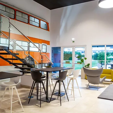 Ride Surf & Peniche Pensión 4*