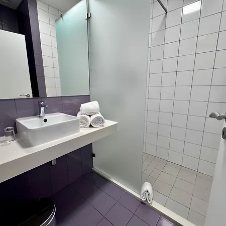 Ride Surf & Peniche 게스트하우스 4*