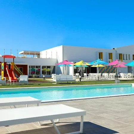 Ride Surf & Guest house 4*