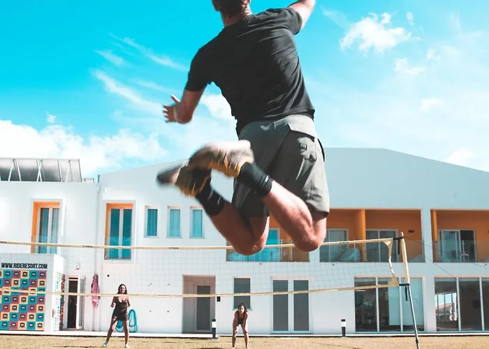 Guest house Ride Surf & Peniche