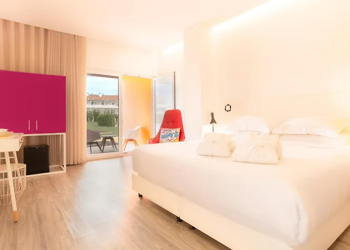 Guest house Ride Surf & Peniche